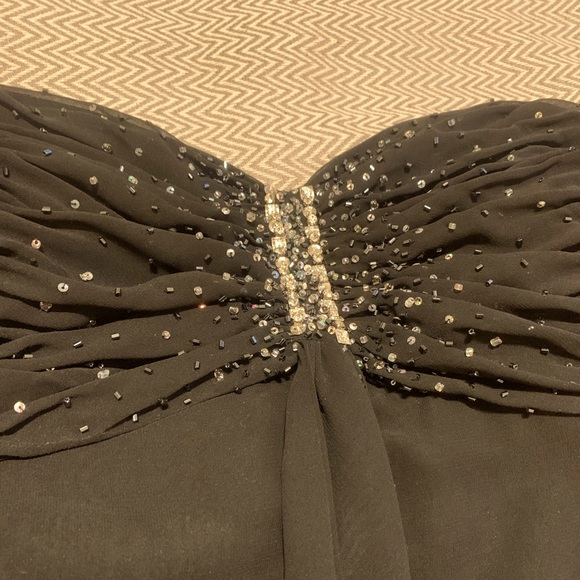 Alfred Angelo long strapless evening gown. Sweetheart neckline w/ rhinestones. - Picture 4 of 7